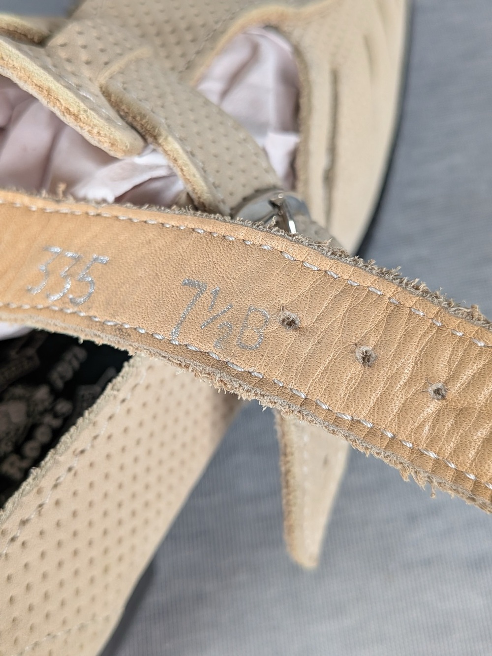 Made in 🇨🇦 Vintage Roots T-Strap Mary Jane Clog - Picture 16 of 16
